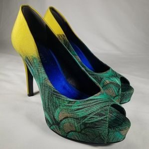 Nine West Peacock Heels size 5.5